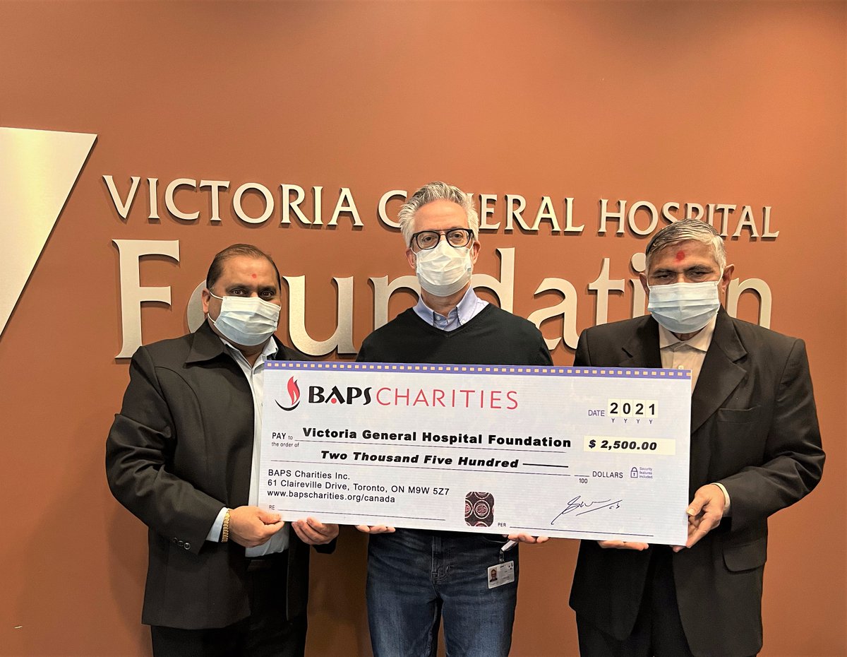 Ron Hogue, Director of Development, @supportthevic accepting the gift from @BAPSCharities Volunteers

#BAPSCharities #JoyOfOthersWalk #VictoriaGeneralHospitalFoundation #VictoriaGeneralHospital