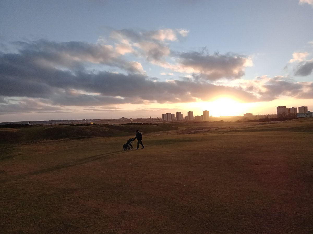 Harry Jamshidian (@harryjam88) on Twitter photo Got a rare win against the old man in our yearly round of festive #golf.
#royalaberdeen #Scotland #bloodyfreezing Got a rare win against the old man in our yearly round of festive #golf.
#royalaberdeen #Scotland #bloodyfreezing