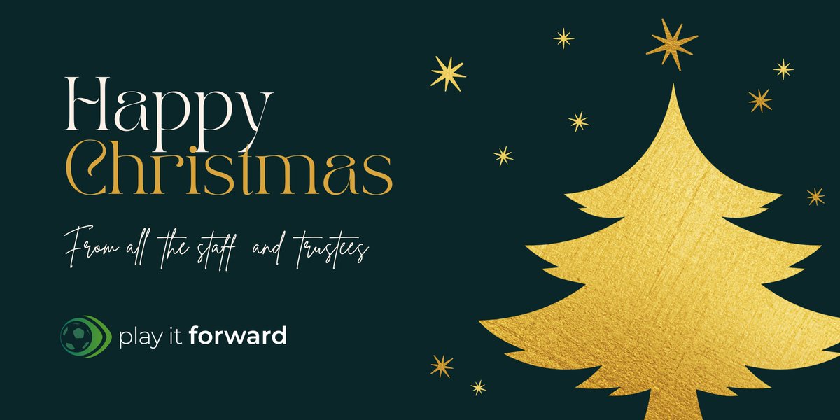 playitforwardfc's tweet image. Happy Christmas from all of us at Play it Forward in the UK and Zambia! We hope you enjoy the holiday season and spending time with family and friends. 🎄🇬🇧🇿🇲

#MerryChristmas #HappyHolidays