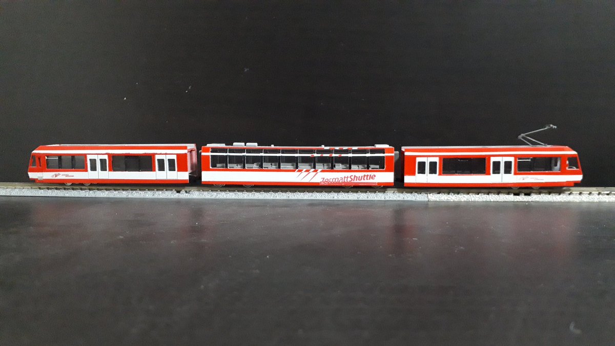 mei6839f's tweet photo. Matterhorn Gotthard Bahn
BDSeh4/8 ZermattShuttle 完成です。
#MGBahn #GTW #瑞西米軌 https://t.co/4RALdujeHU