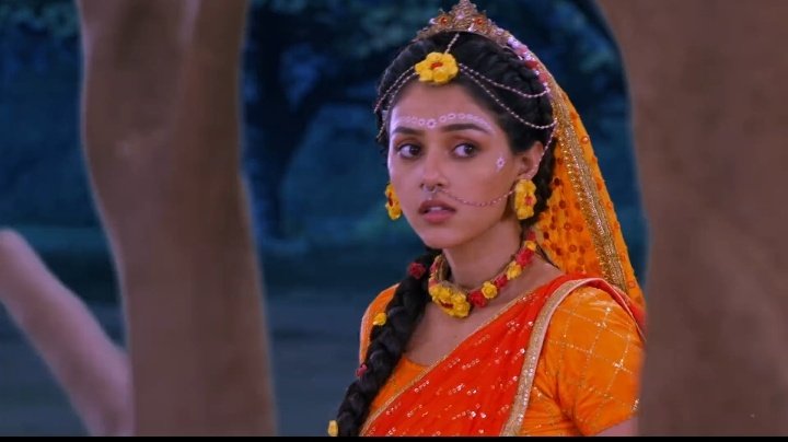 ___nur_nama__'s tweet photo. Dose it ever drive us crazy thinking that the superior suprems just used to be the most innocent one with each other 😭🙏
There mechief was there lela 🌸
#RadhaKrishn 
@writerswapnil https://t.co/Z5vBEzdM2H