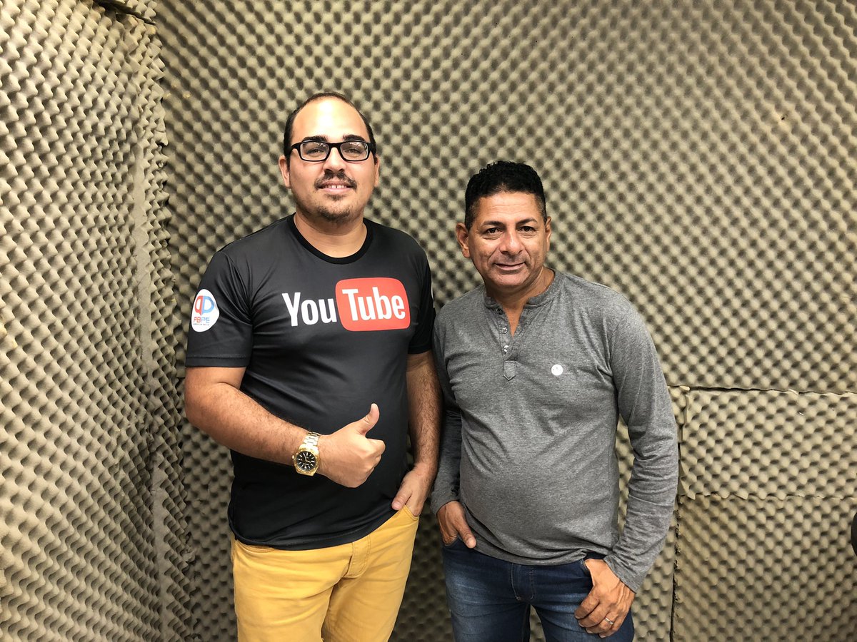 PbpeTv's tweet photo. PBPE Podcast com Ailton Carlos, cantor e compositor de Itambé. 

Portal: https://t.co/tRgWQpzy9d
@tiagopbpe 

#pbpetv #pbpepodcast #podcast #pbpe https://t.co/4KLumkljQF