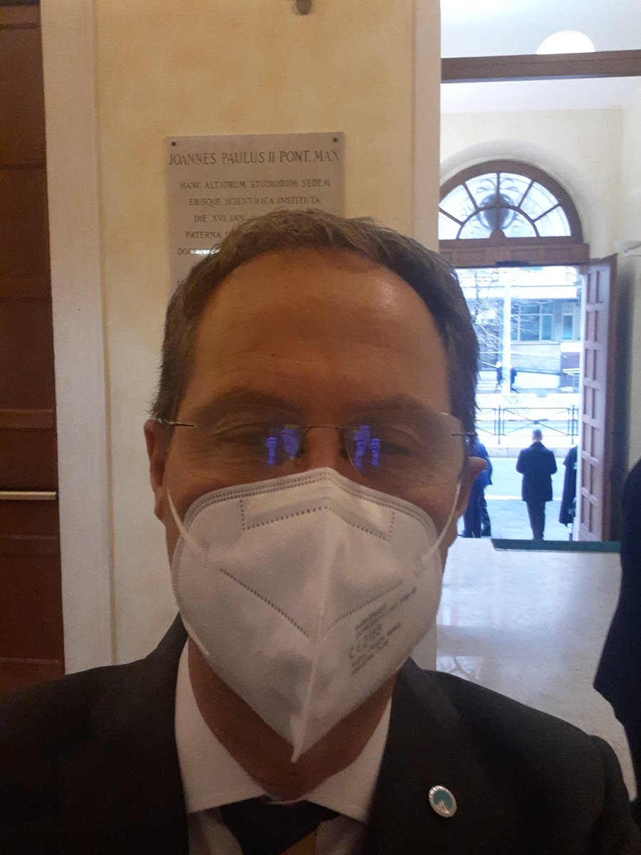 Primaonline ha riportato quanto ho detto su libertà d'informazione e precariato giornalistico a Conferenza fine anno (temi dimenticati da un po' tutti). Non c'è solo il Quirinale, ma anche l'equo compenso, le querele temerarie, il carcere ai giornalisti.
primaonline.it/2021/12/22/341…