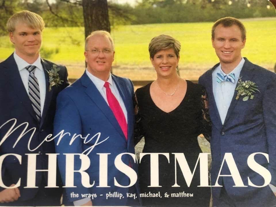 RepWray's tweet image. Merry Christmas and Happy New Year from our family to yours.  
Wishing you a safe and joyous holiday season, spending time with your family and friends! 
Looking forward to a wonderful 2022, as we continue to serve the citizens of our district.