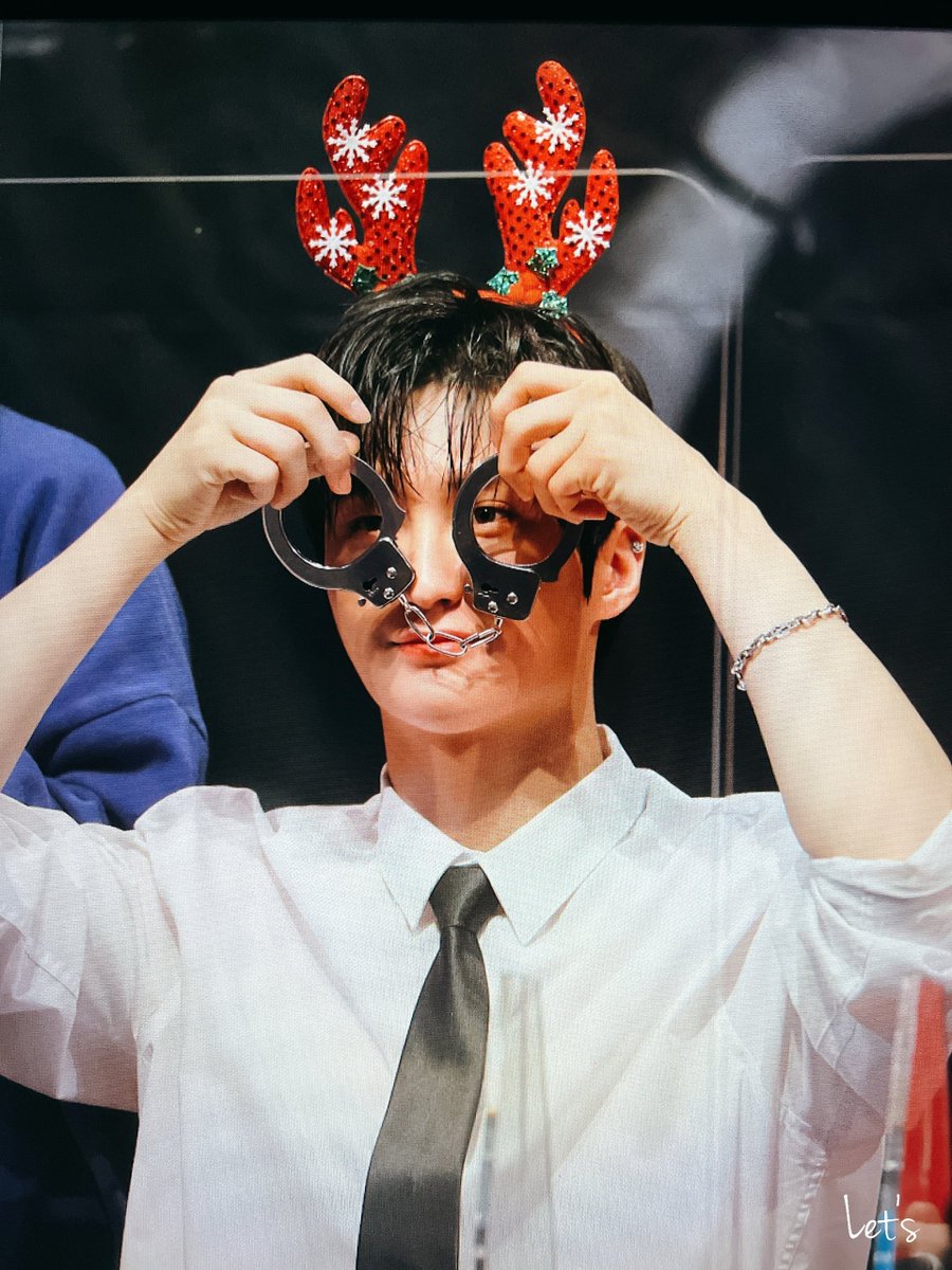 Let's (@lcm970219) on Twitter photo 211224 크리스마스 팬싸
#이찬 #이창민 #E_CHAN #다크비 #DKB #Rollercoaster #왜만나
<a href="/DKB_BRAVE/">DKB_OFFICIAL</a> <a href="/DKB_japan/">DKB JAPAN OFFICIAL</a> 211224 크리스마스 팬싸
#이찬 #이창민 #E_CHAN #다크비 #DKB #Rollercoaster #왜만나
<a href="/DKB_BRAVE/">DKB_OFFICIAL</a> <a href="/DKB_japan/">DKB JAPAN OFFICIAL</a>