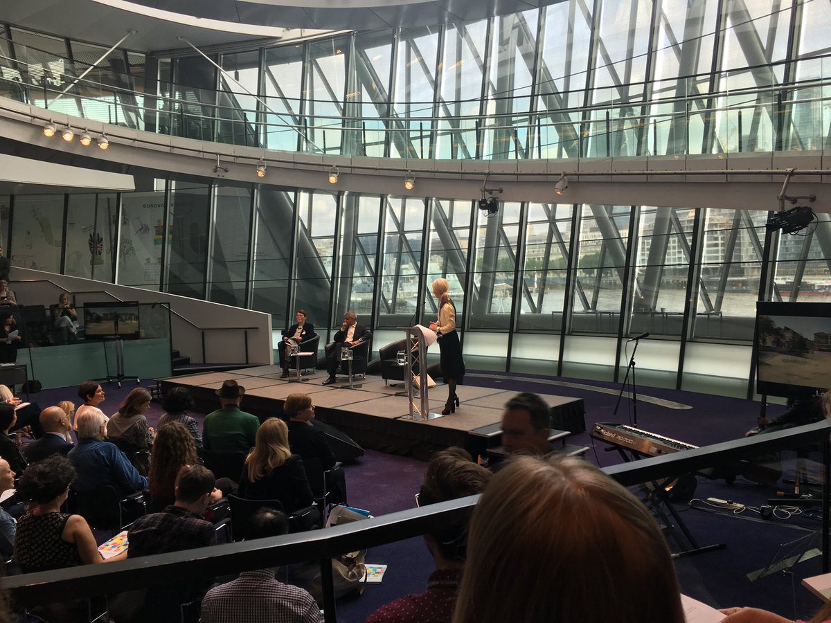 Fiona Ross tweet media