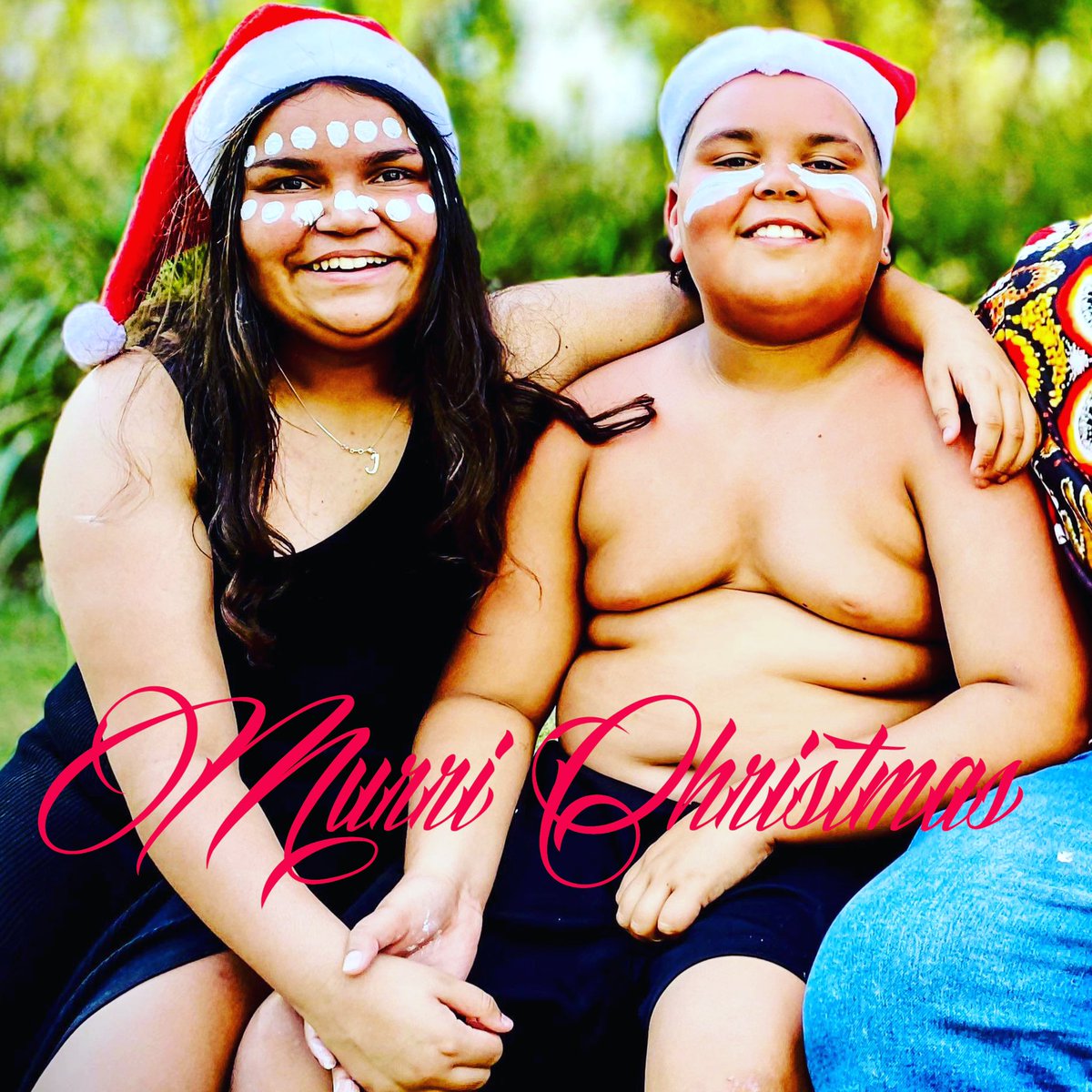 Murri Christmas to all !! Love from the Hill tribe ❤️👣🪃✊🏽🤶🏽🎄