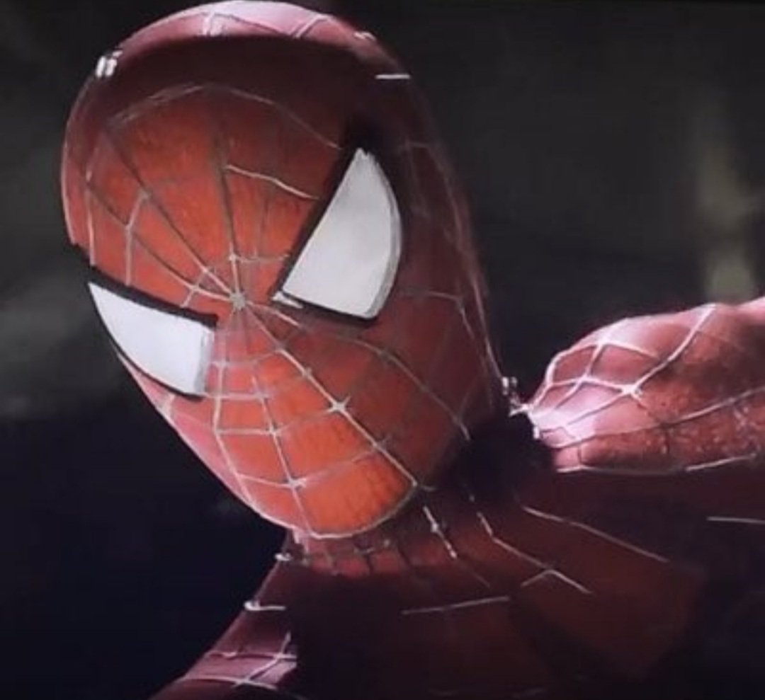 Raimi_Cut's tweet photo. Sam Raimi's Spider-Man suit was a little off in No Way Home 

#SpiderMan #SpiderManNoWayHome #NoWayHome #Multiverse #DoctorStrange #DoctorStrange2 #DoctorStrangeInTheMultiverseOfMadness #MultiverseOfMadness https://t.co/egaiRdpmlI