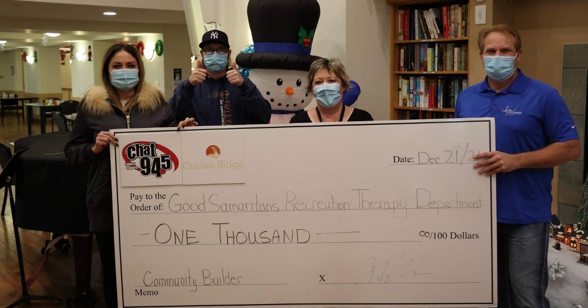 Coulee_Ridge's tweet photo. It's the season of giving and we were so thrilled to spread some Christmas cheer with our latest @CHAT945 Community Builder, the recreation therapy Department at The Good Samaritans Society in #MedHat. Read about this great organization on our website: https://t.co/X4qIogZAjH https://t.co/BFH3kXS33Y