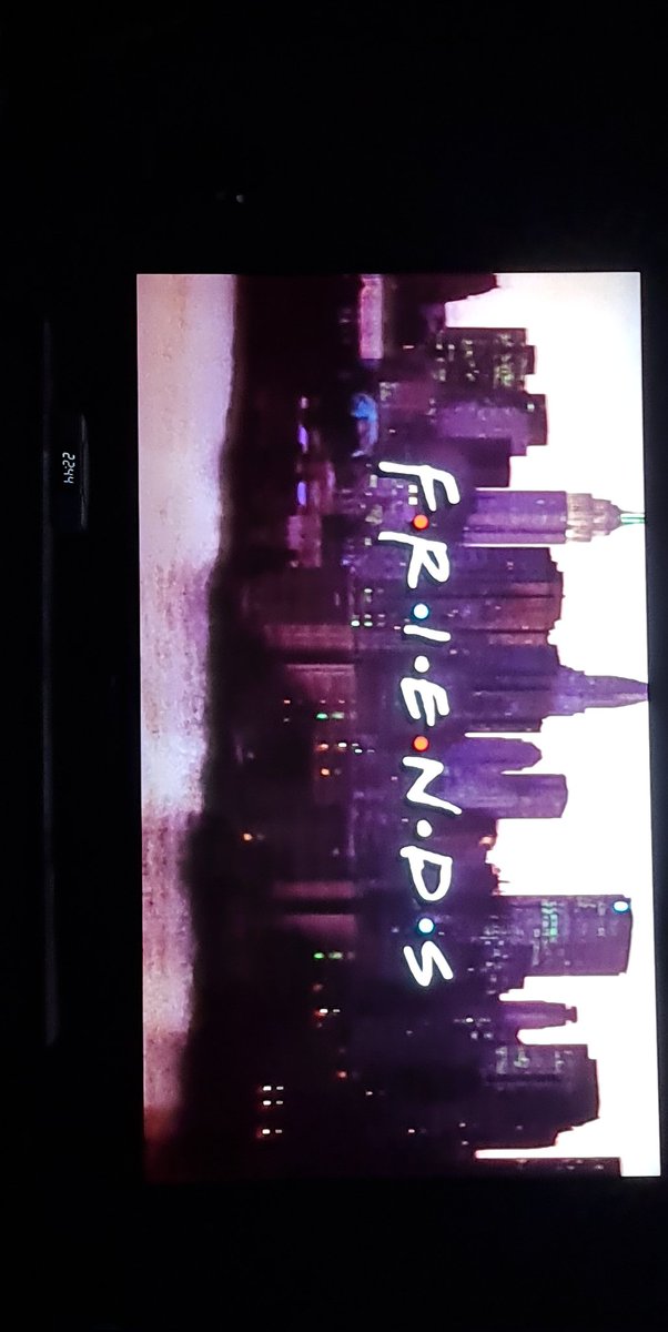 itzjooinit's tweet photo. Gotta love it
#friends 
#Netflix 
#Christmas 
#ChristmasEveEve https://t.co/Fm8q6C7srq