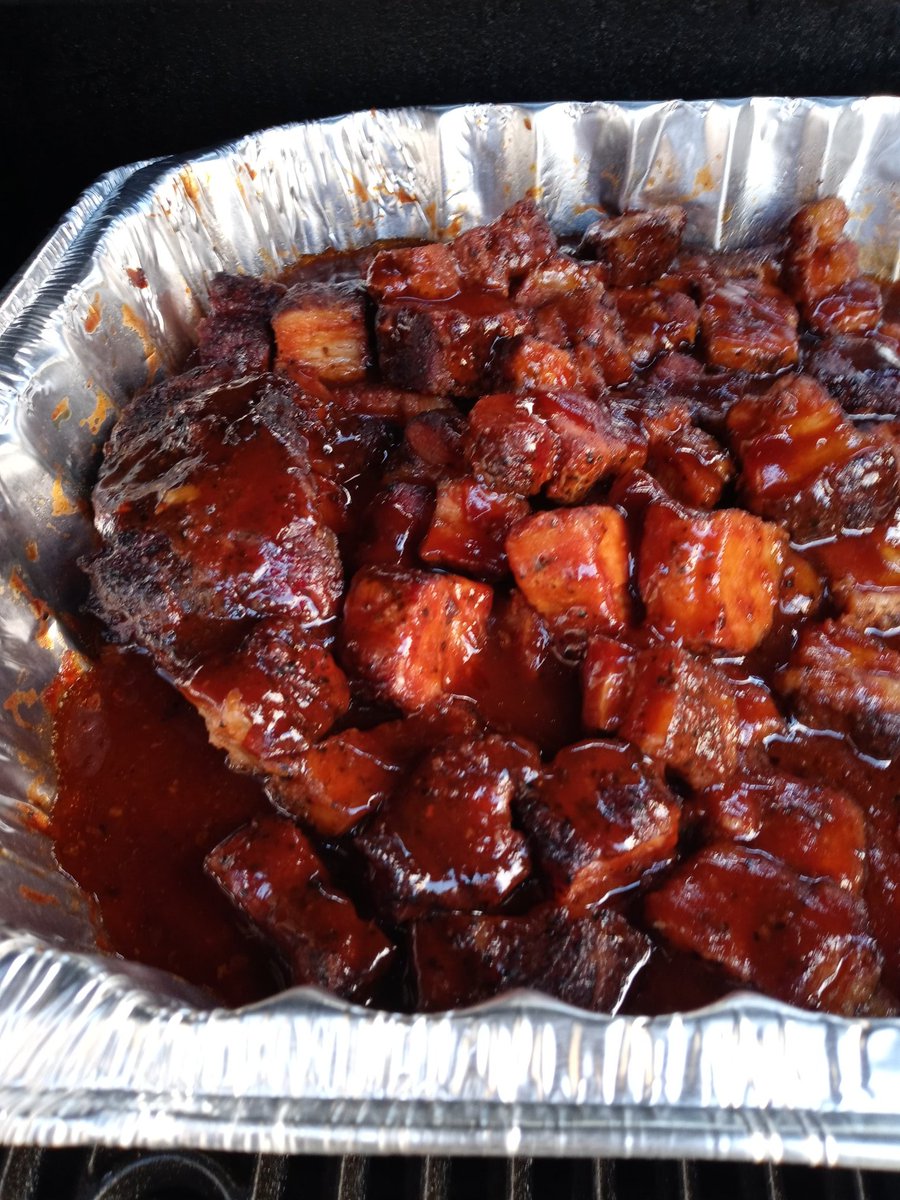 monkeyblack's tweet image. Burnt ends