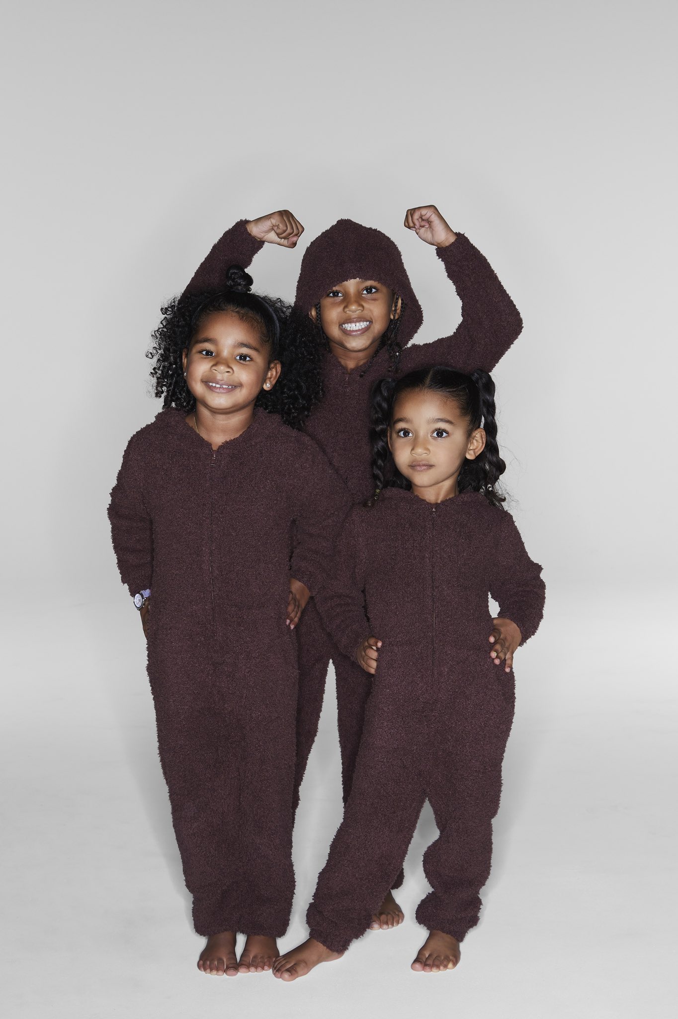 Kim Kardashian on Twitter: &ldquo;🎄🎄🎄 https://t.co/eRuwWcSJdI&rdquo; / Twitter