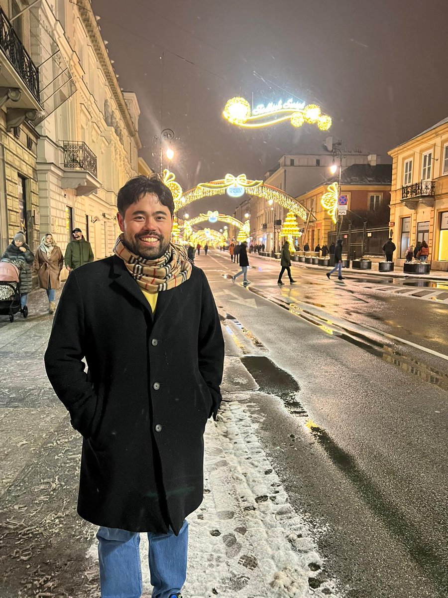 Hikaru Nakamura on X: Merry Christmas from Warsaw!