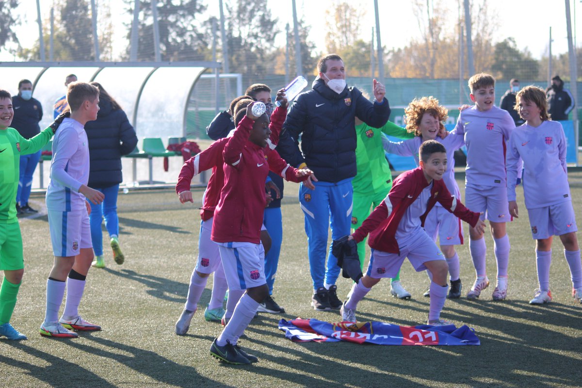 🏆 ¡El <a href="/FCBmasia/">FC Barcelona - Masia</a> vuelve a reinar en la @tictaccup21!

❤️💙 El conjunto culé, equipo más laureado del torneo, añade un título más a su vitrinas en Categoría B.

#TicTacCup21