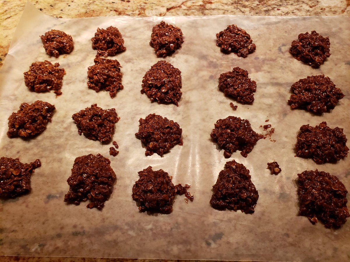 ZacharyGower's tweet photo. @tacularr I'm a homie! Here have a cookie! https://t.co/GiH4L2Lo3E