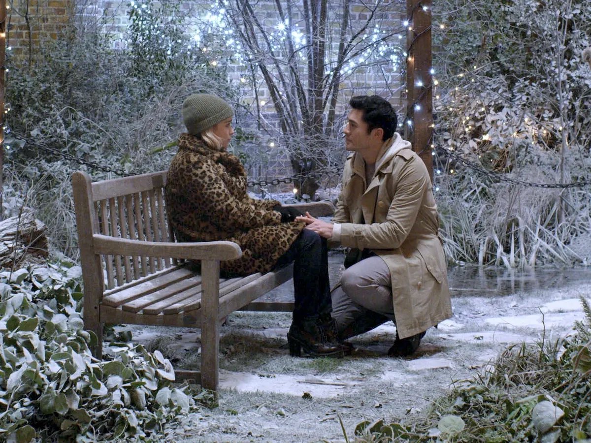 Z95BuenosAires's tweet image. “Last Christmas” de Wham!, cuenta la historia de dolor de George al encontrarse con la chica que lo rechazó la temporada pasada. Esta trama inspiró una película (comedia dramática-romántica)  usando su título en el 2019