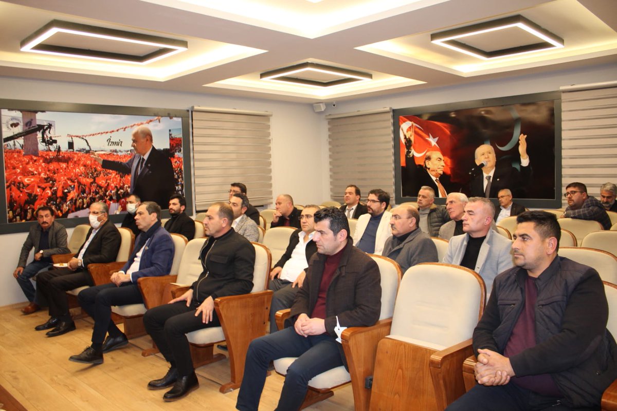 VeyselSahinMhp's tweet photo. Genel Başkanımız Sayın Devlet Bahçeli'nin,  firmalara, şirketlere ve kurumlara yaptığı indirim çağrısı ile ilgili yapacağımız faaliyetleri, İlçe Başkanlarımızla istişare ettik. https://t.co/iwwYwONJsC