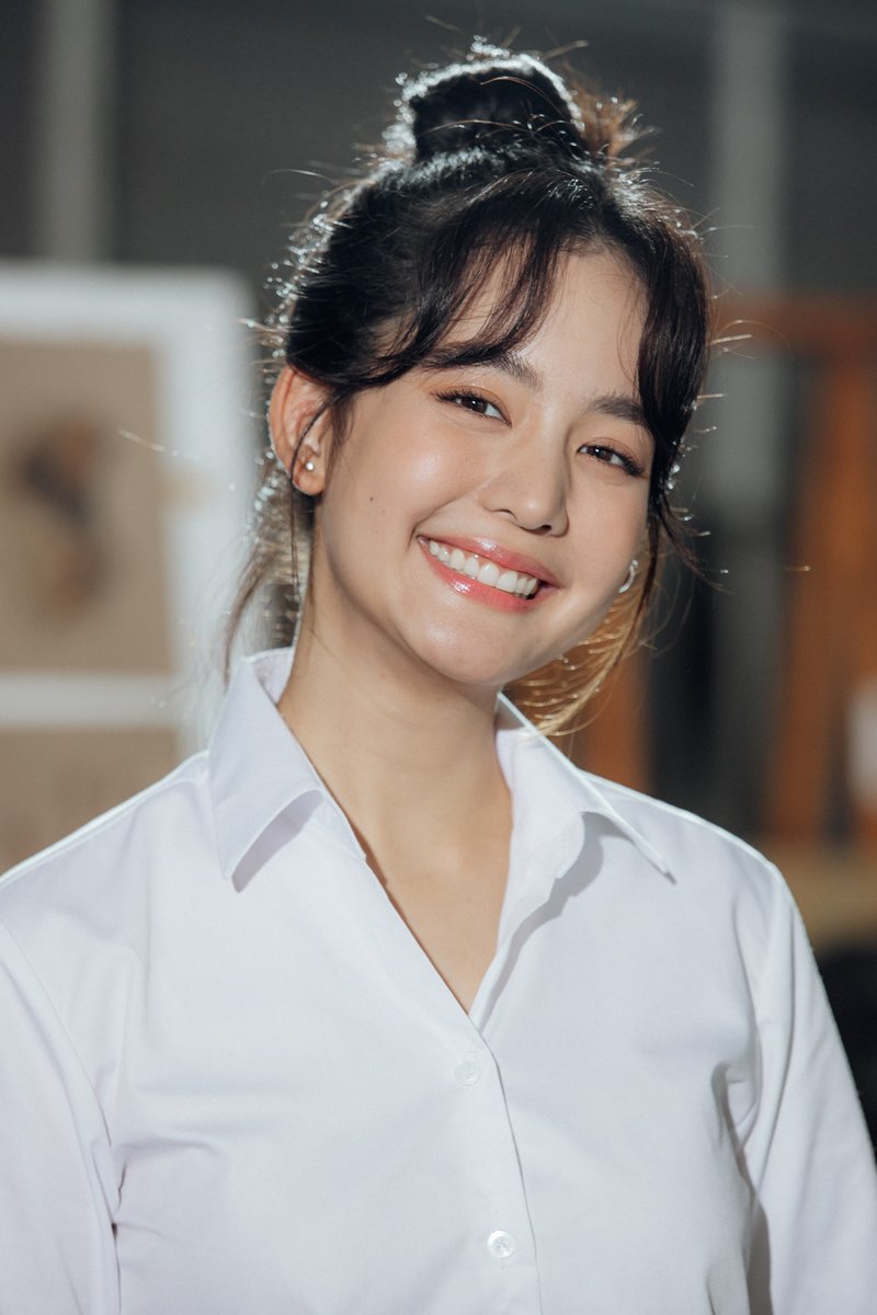 PRSocietyNews's tweet image. “หนุ่ม กะลา” ฝันเป็นจริง! ร่วมงาน “เบิร์ด- ธงไชย” คว้า! กลัฟ-คณาวุฒิ ,โบว์- เมลดา  ส่งMV. “ทุกวันได้ไหม” แรง! ส่งท้ายปี prsociety.info/316270

#NUMKALA 
#BirdThongchai 
#GULFXBOW
#GulfKanawut 
#bow_maylada