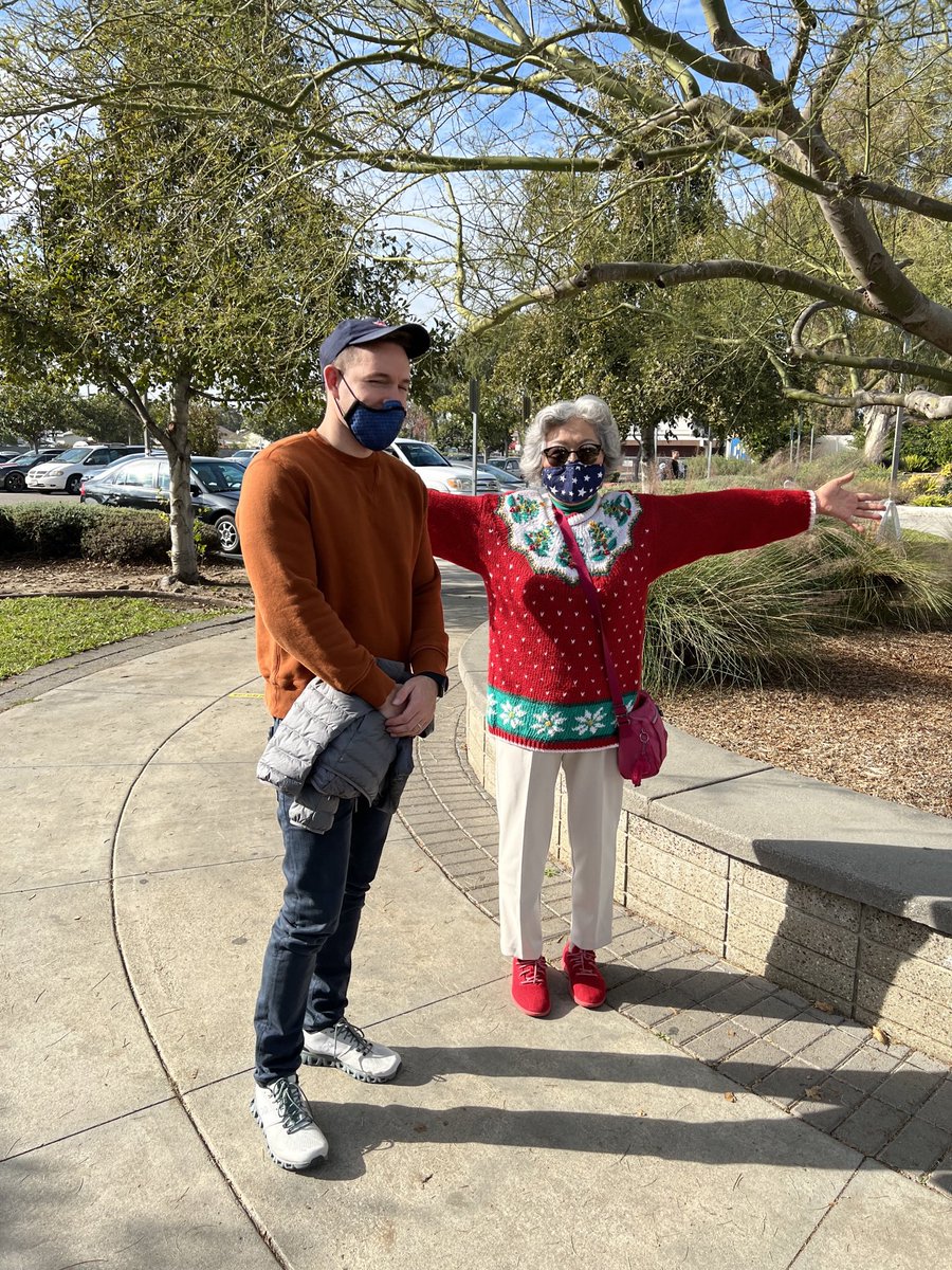 A2MMother's tweet photo. Waiting in line for an outdoor COVID test: “I’m the Christmas Tree!!!”

Happy Holidays from this little family to yours!

🎄 https://t.co/XIZPUrgnNe