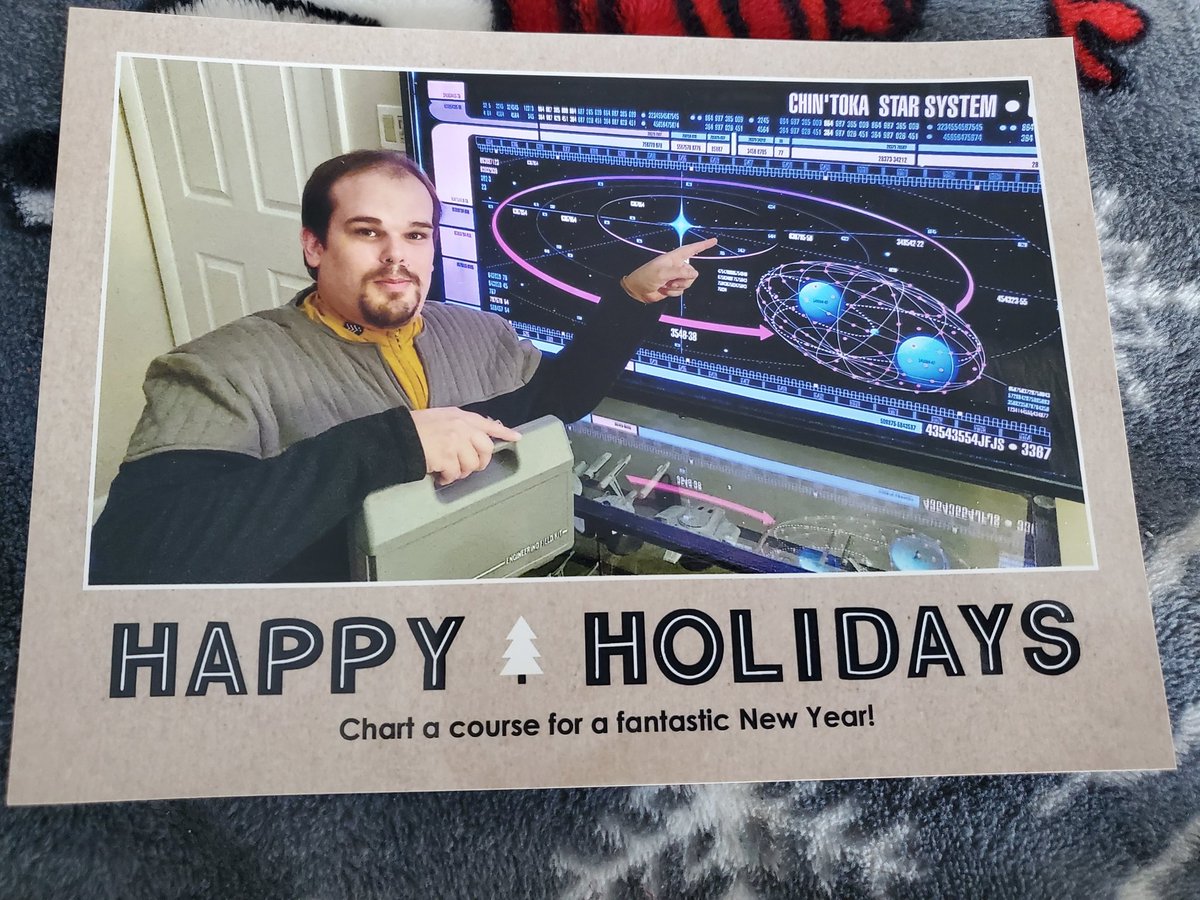 Entr_My_Wrdrobe's tweet photo. I love my #ScreamingFirehawks family so much!! Hope you all have a merry christmas/happy holiday!! Thank you so much for the #firehawkmail!! π€ππ₯°πππππ―
@Mayeluj @Julie_WrdNrdGrl @aemRubio @Tyranicus https://t.co/RCq4AvzseK