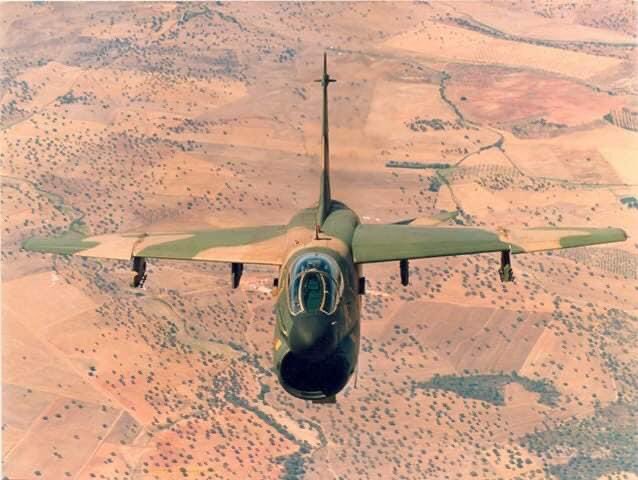 Just a nice pic: A-7P Corsair II flying over the typical southern Portuguese countryside. The A-7P served in the Portuguese AF from 1981 to 1999 #sluf #a7p #a7corsair #vought #prtairforce #fighterpilot #jetpilot #militaryaircraft #airforce #airforce #aviation #avgeek