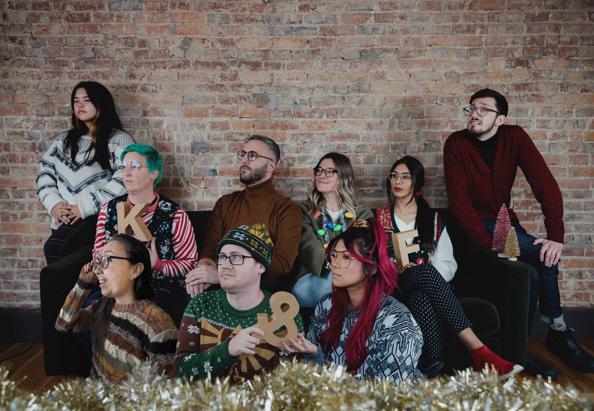 Happy holidays to your framily from your friends Krale &amp; Frax. #BingBong