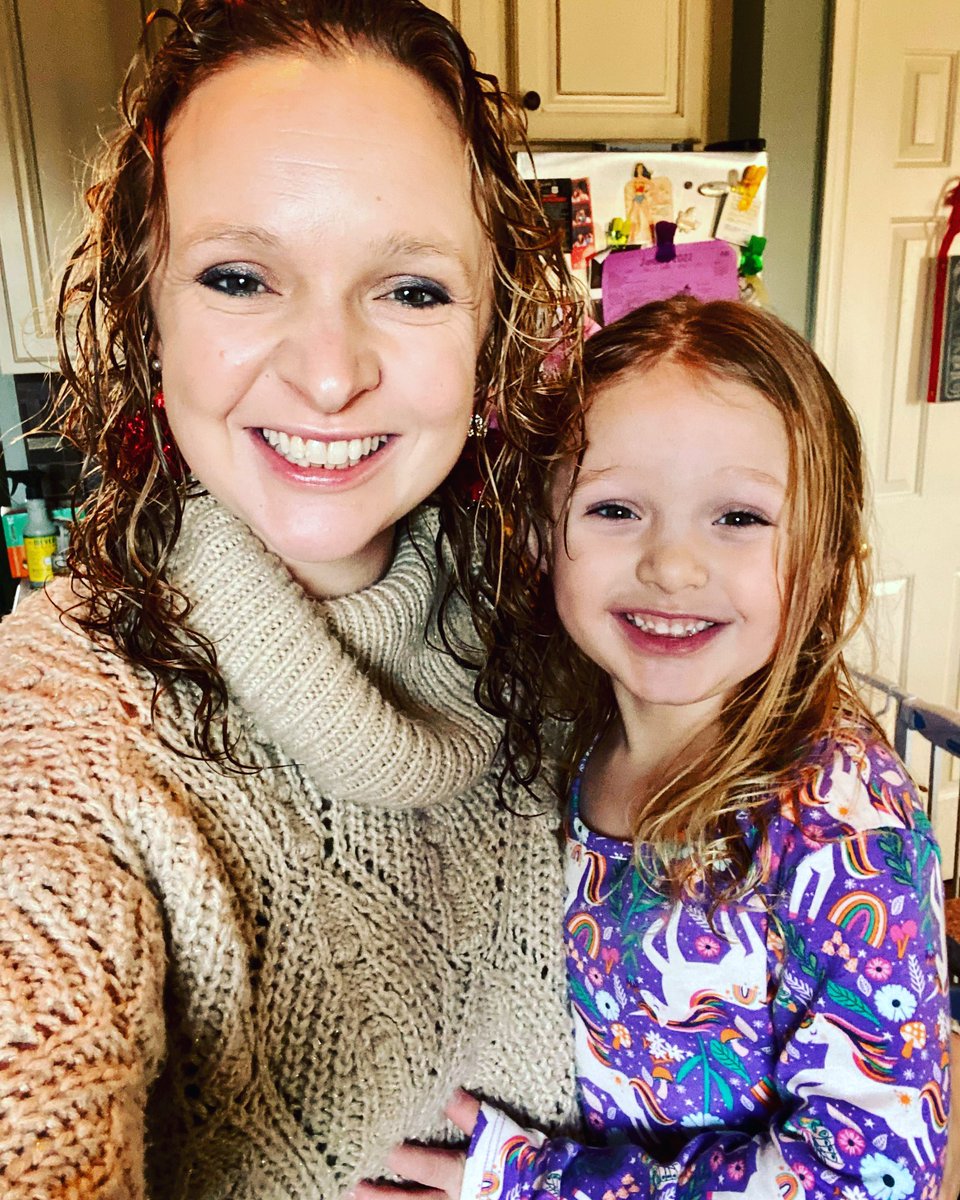 ktallshouse's tweet photo. My big monster is working on “earning her sparkle”… aka she wants to wear a small amount of eyeshadow tonight and I said sure but she has to earn it. Did I stumble upon a genius moment? We shall see #kids #minime #mymonster #fournager https://t.co/aipk41j7Zm