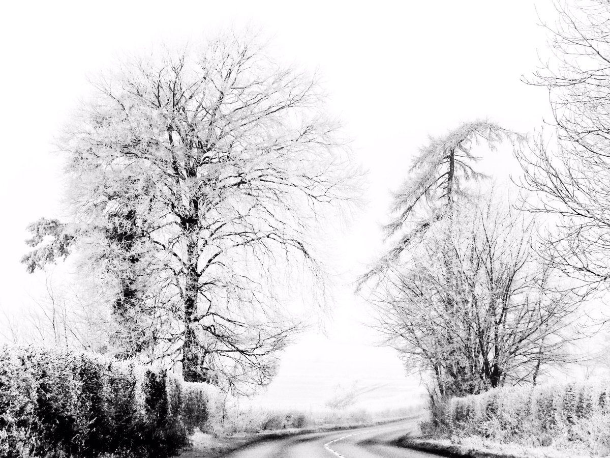 photoswindon's tweet photo. Wishing you warmth and good cheer. Merry Christmas 🎄 https://t.co/7zMGeFHmaq