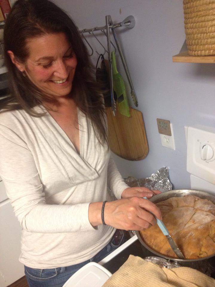 NEW WWRH SHOW'S OUT> Erica Timmerman joins us for part 2 to talk holiday entertaining with sparkling wines for year end. Tune in to get her recipes: bit.ly/wwrh-erica-tim…