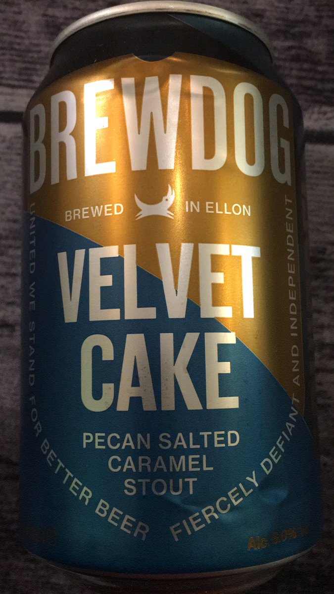 redwards501's tweet photo. Day 16 @BrewDog Velvet Cake, Pecan salted caramel stout. ❤️❤️❤️❤️❤️ love stouts, a favourite BrewDog for me. The salted caramel really comes though and compliments the stout 10/10 https://t.co/inEbjBAMdv