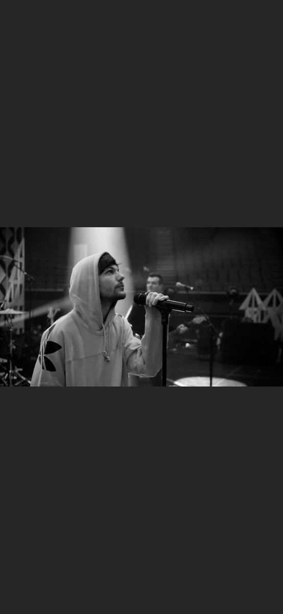 itsjustrebb's tweet photo. HAPPY BIRTHDAY LOUIS 💙
#LOUIESSTAR #LouisTomlinsonBirthday #LouisTomlinson #LouisStar @Louis_Tomlinson https://t.co/6smalaAJsV