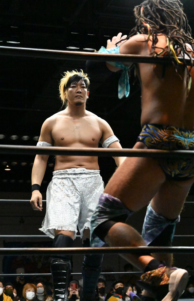 ks08106278's tweet photo. 2021.12.18 広島マリーナホップ
BUMP BUMP REVOLUTION 17
#近野剣心 #ブラザーヤッシー
#ダブプロレス #Davepro https://t.co/Xsq5lkr0Lw