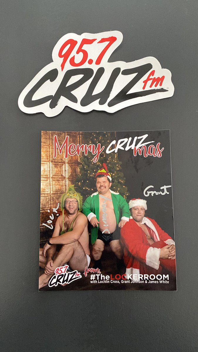 bradhopper14's tweet photo. And who says Christmas miracles don’t exist???! Thanking my new friends for my most favorite Christmas card ever … and it arrived today!! Merry Christmas fellas🎄@LochlinCross @GrantTheJohnson @jpwhite957 @957CRUZFM @ItsDeanBlundell #offloaddelay #sexyradiosells https://t.co/FFvB2813Ny