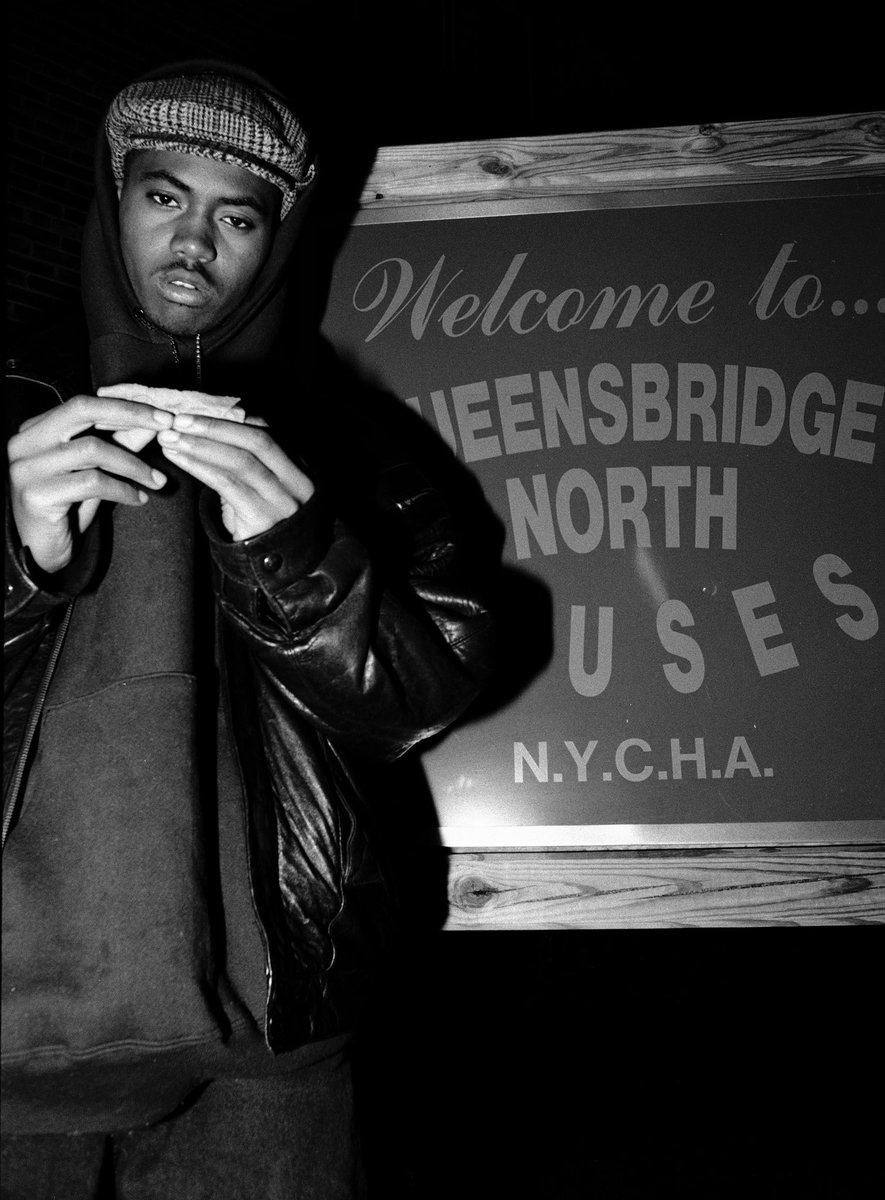 flash_mints's tweet photo. The LEGENDARY @chimodu
The ‘Second Drop’
At https://t.co/OJoLhjr7qH
Minting live now 📸💎⛏
Reveal is on Jan 3rd, 2022 👑
These shots are 🔥🔥🔥🔥🔥
#HipHop #streetphotography #NFT #PhotographyNFT #NFTcollector #HipHopNFTs #HipHopCulture #ChiModu #FlashMints https://t.co/AzJWxWzZVl