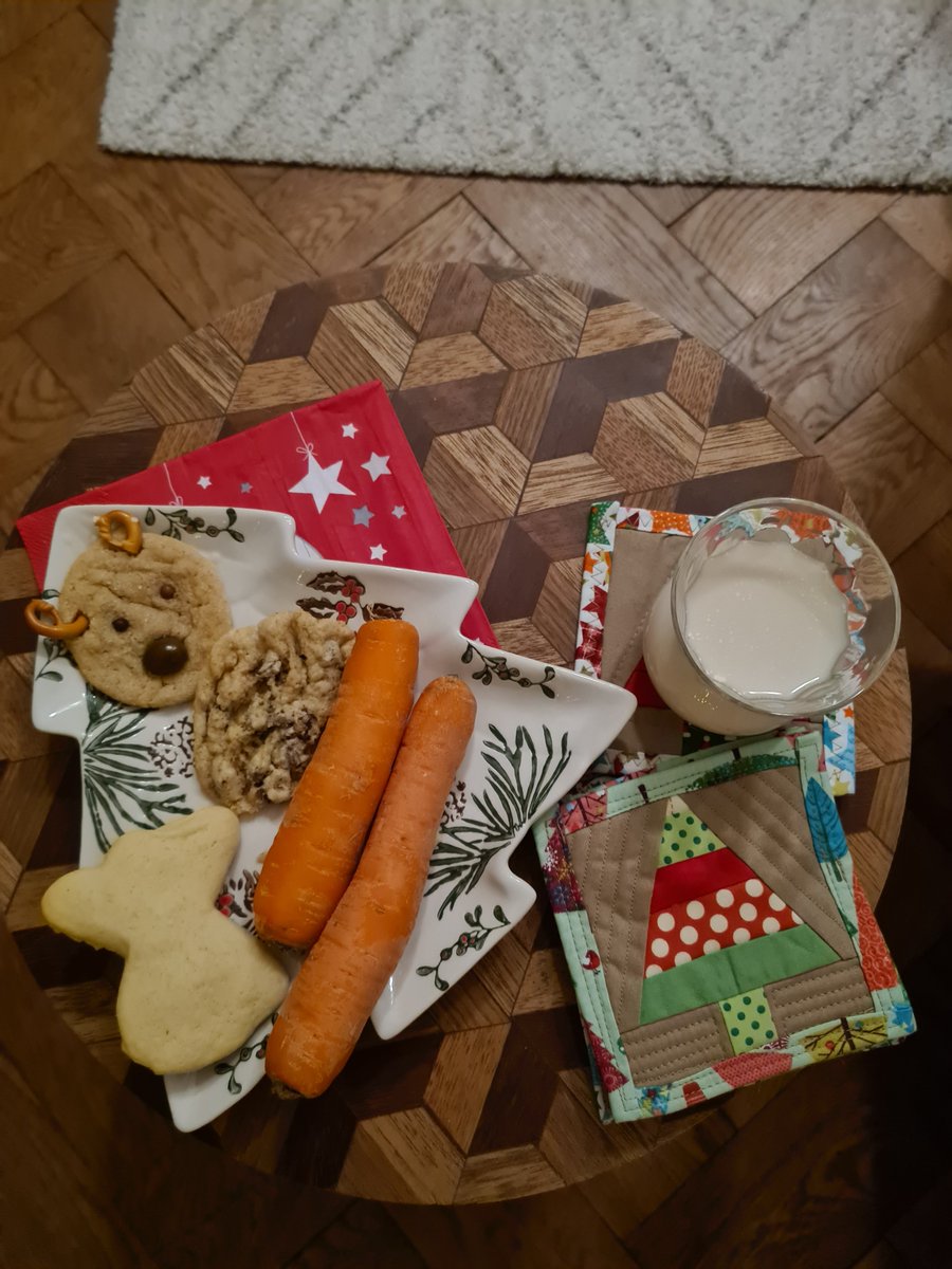 asheames tweet media