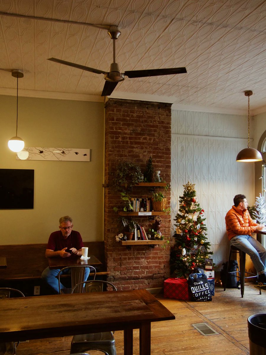 Our Baxter location all dressed up in some holiday cheer.