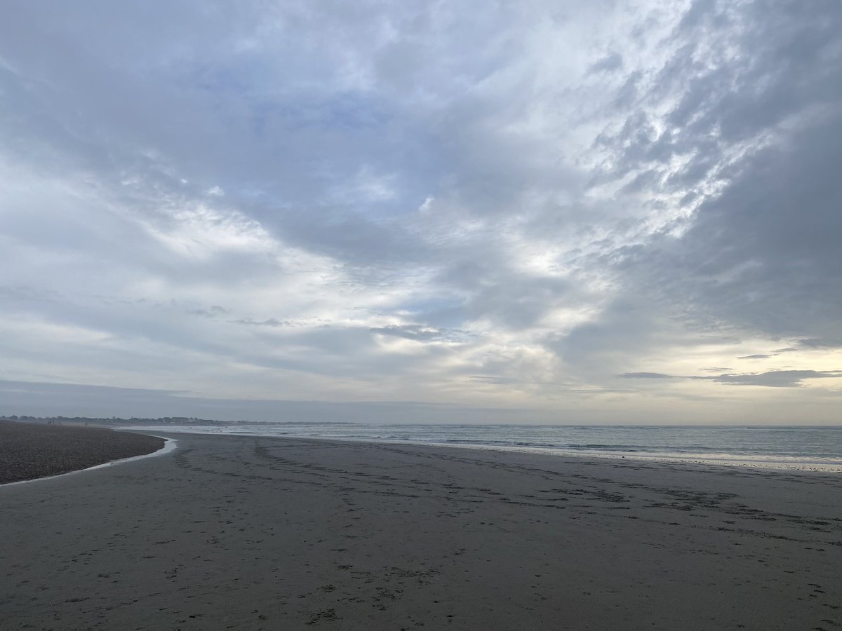 At the “I’d like to go for a remote run” stage of the family Christmas.
(Love ‘em to bits and hugely grateful to be seeing them.. but this was flipping glorious. Full disclosure.. more walking than running…)