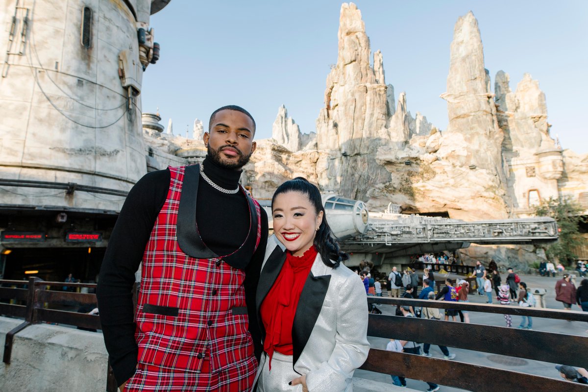 grownish's tweet photo. hype these two up. @trevorjackson5 and @GoodTrouble’s @shrrycola, are co-hosting the disney parks magical christmas day parade. don’t miss it christmas morning on @ABCNetwork. #DisneyChristmasCelebration https://t.co/J9uy4FvPzl