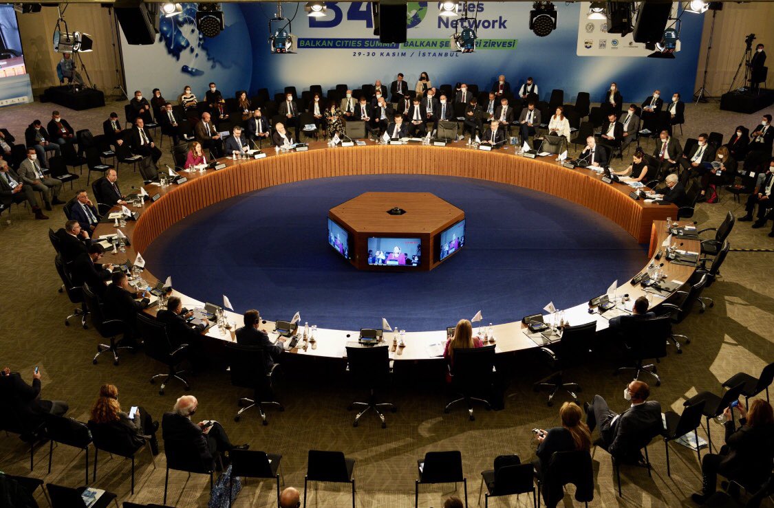 Uğur Fora tweet media