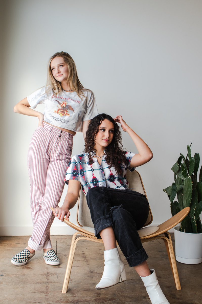 ✨VINTAGE JEANS RESTOCK IS LIVE!✨

• head over to the website to check out all the new styles. This is a pretty big restock and I can’t wait for y’all to see them all! If y’all have any questions feel free to reach out via DM or email 🤍
