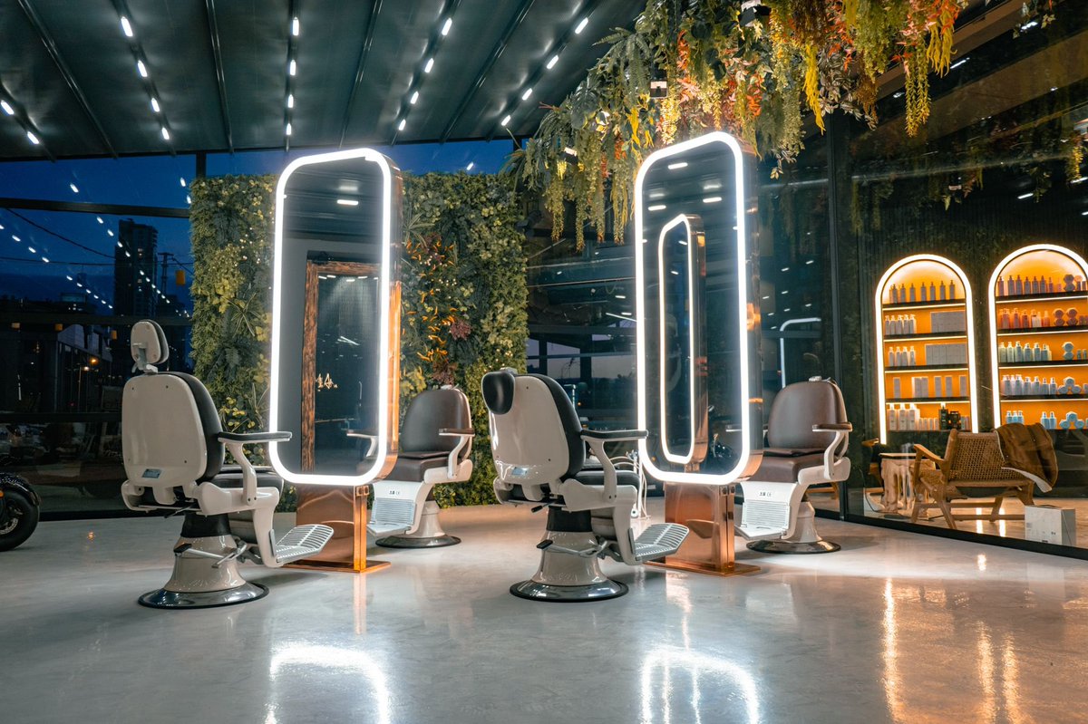 kadiralkanresmi's tweet image. Hangi işi yapıyorsan, severek yap.. Ankara şubemiz açıldı hayırlı olsun favınızı alırım dostlarım.. FAV’layan iki kişiye özel bakım da hediye ediyorum 😅