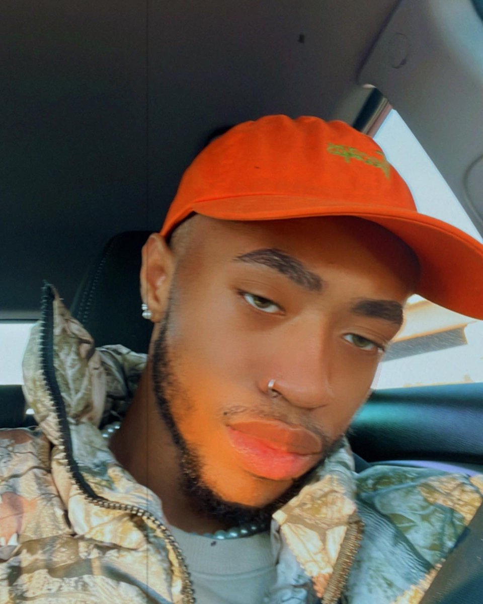 ☆ ☆ ☆ ☆ ☆ tweet media