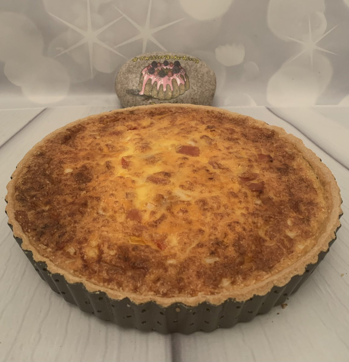 Rob_C_Allen's tweet image. Prepping tomorrow’s #FestiveBakes tea, #pastries Quiche, sausage rolls, corned beef pies and chilli cheese swirls #TwitterBakeAlong