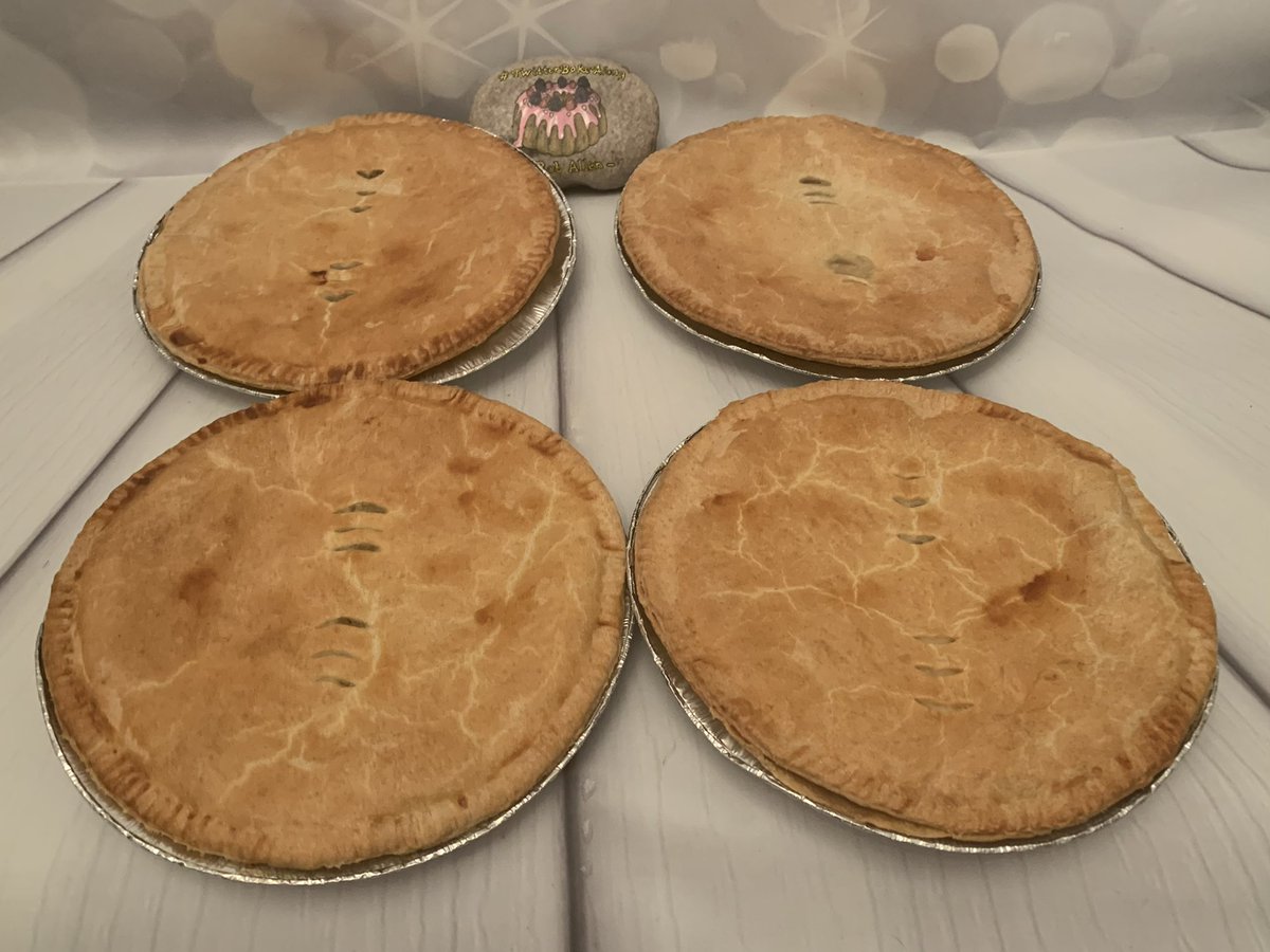 Rob_C_Allen's tweet image. Prepping tomorrow’s #FestiveBakes tea, #pastries Quiche, sausage rolls, corned beef pies and chilli cheese swirls #TwitterBakeAlong