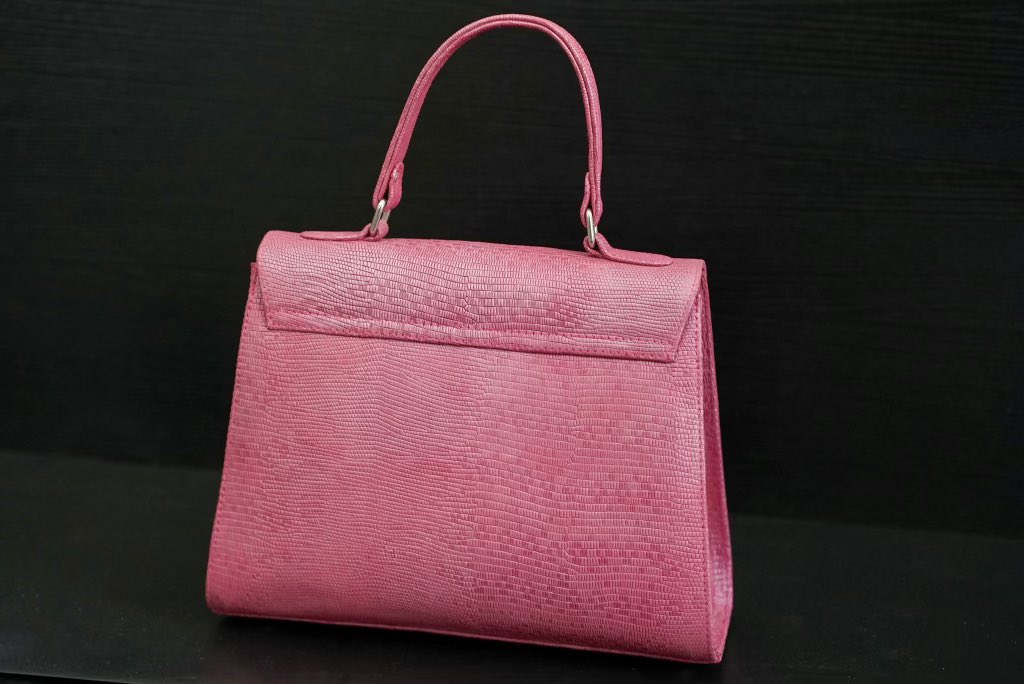 Réma'Na 👜👑 tweet media