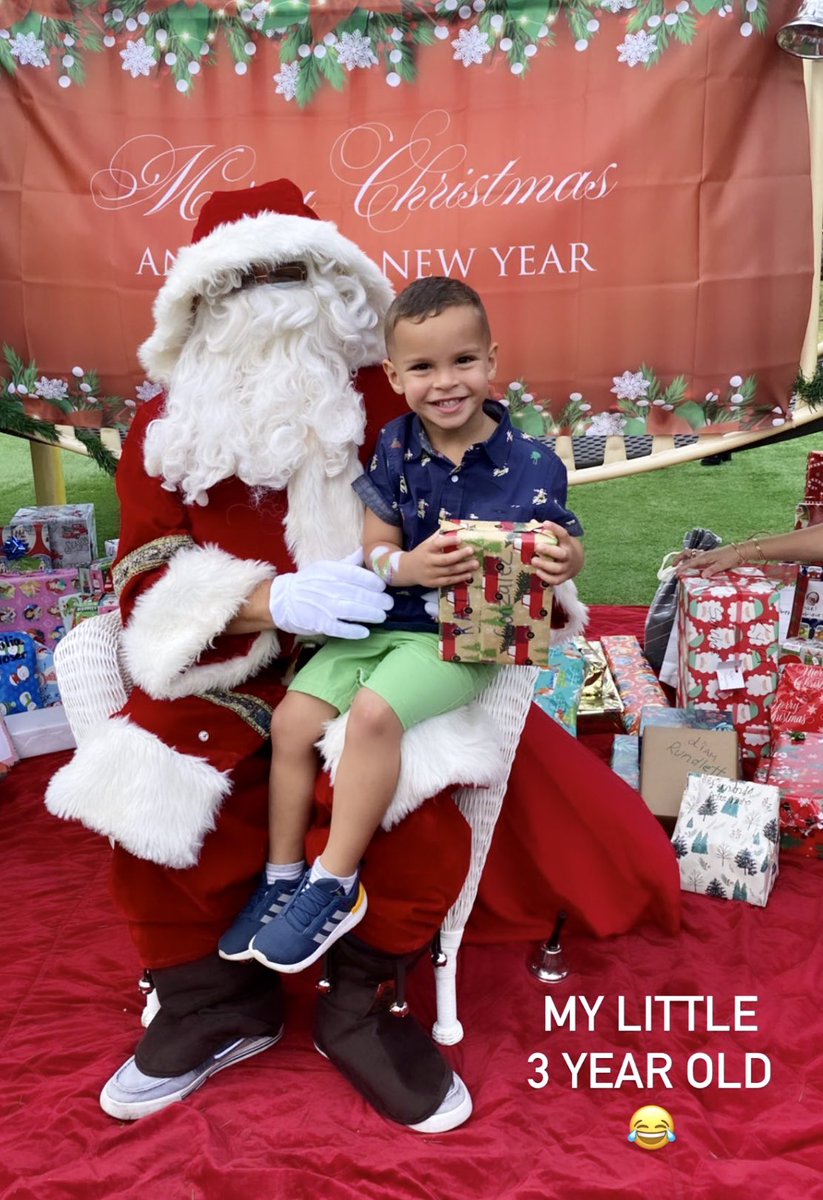 AlexG_74's tweet photo. Happy Holidays &amp; Merry Christmas #mywish @marcuslemonis @bobbilemonis https://t.co/aPOLr9bOmY