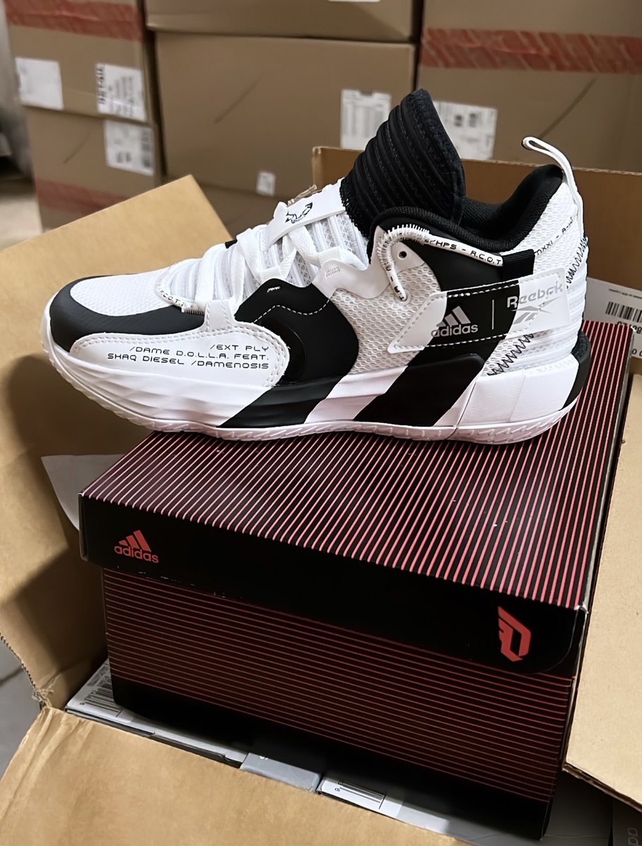 adidas dame shaq