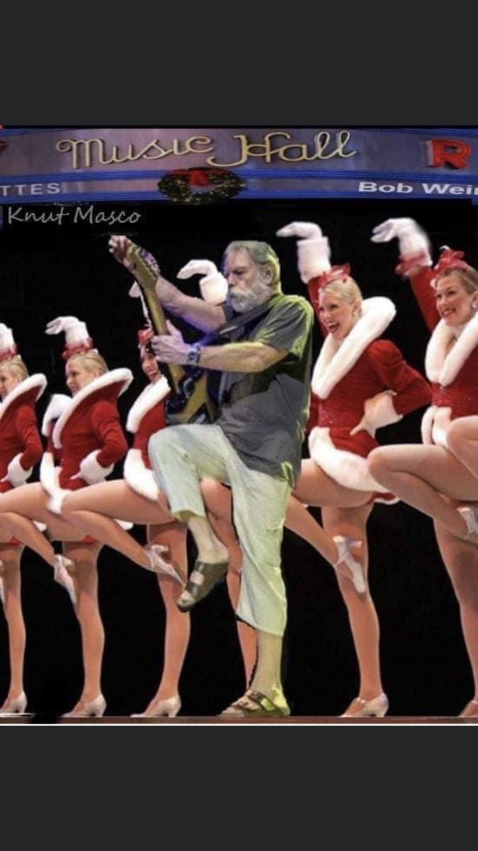 Kickin’ another holiday season!  Happy Christmas Eve!