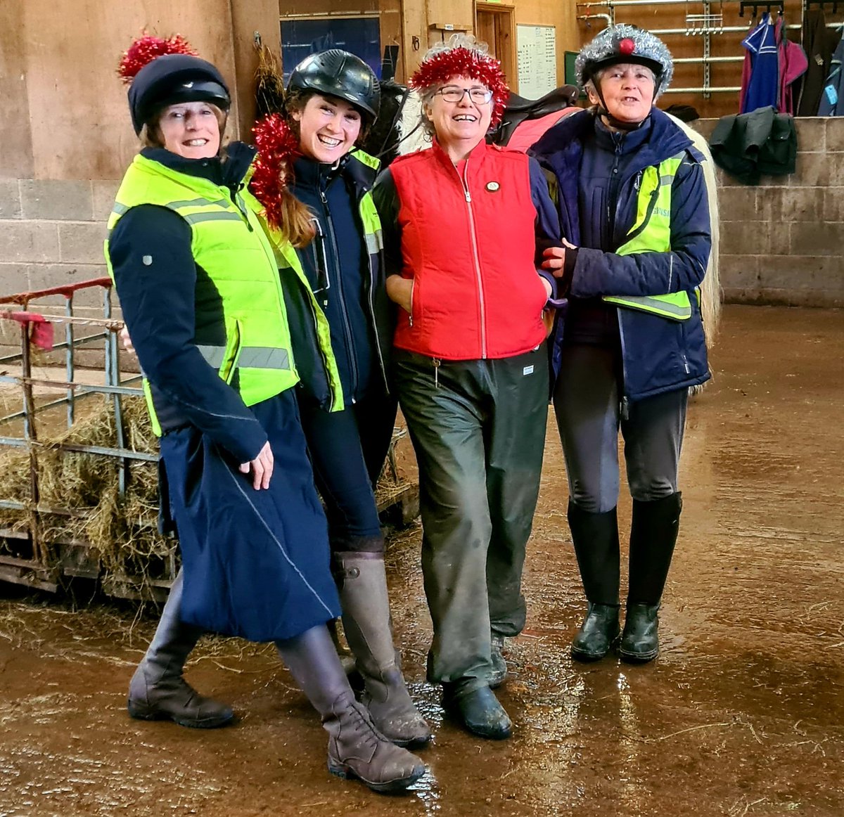 stonetrail's tweet photo. Staff jolly to the pub on Christmas Eve https://t.co/AMgBFoM7Qc