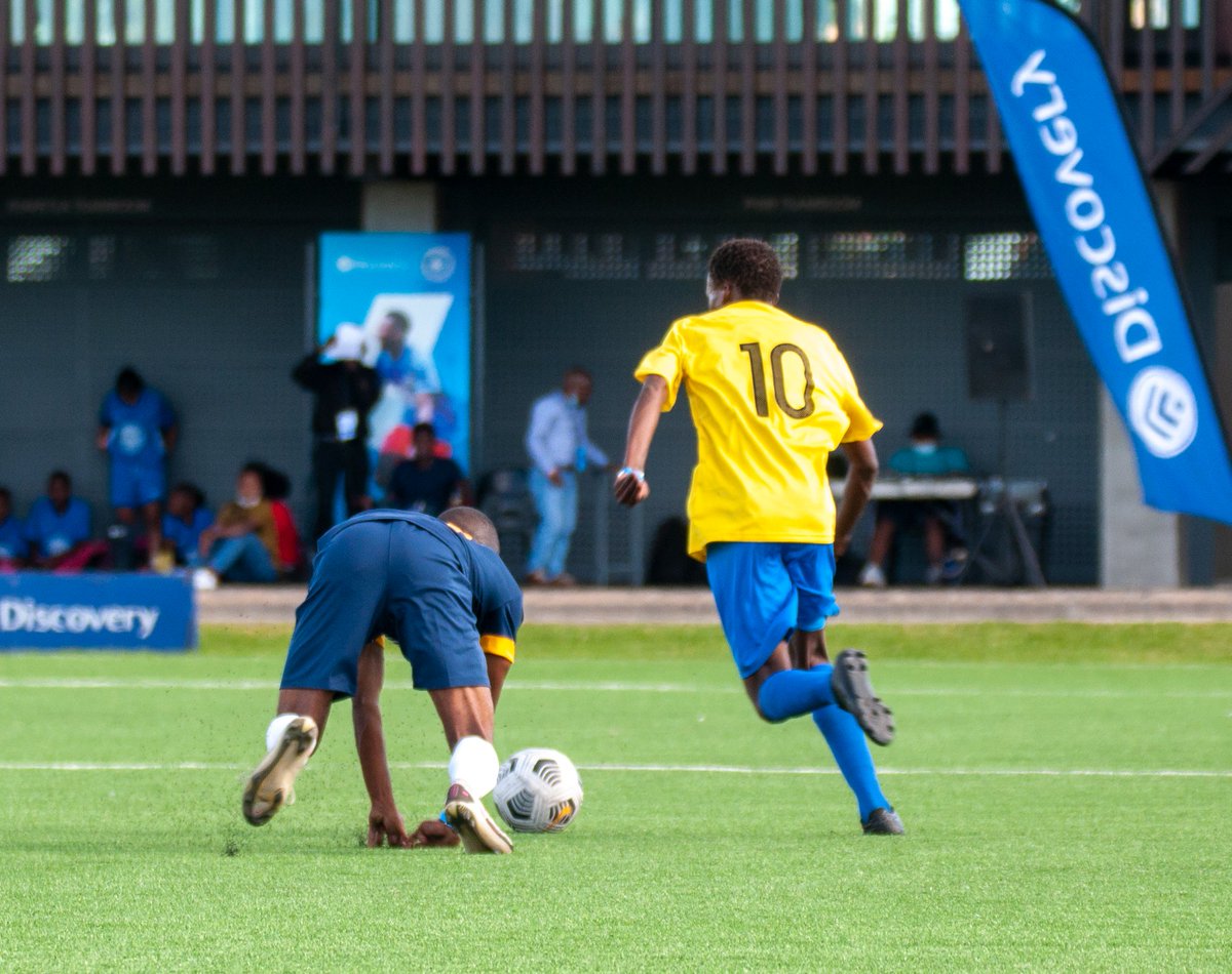 TrainedEyeMedia's tweet photo. umaka kanjani udunusile?
#DWSSC
#DiscoverySoccerChallenge
#NikeCenter
#KasiFootball https://t.co/Cc1S3YbSS6